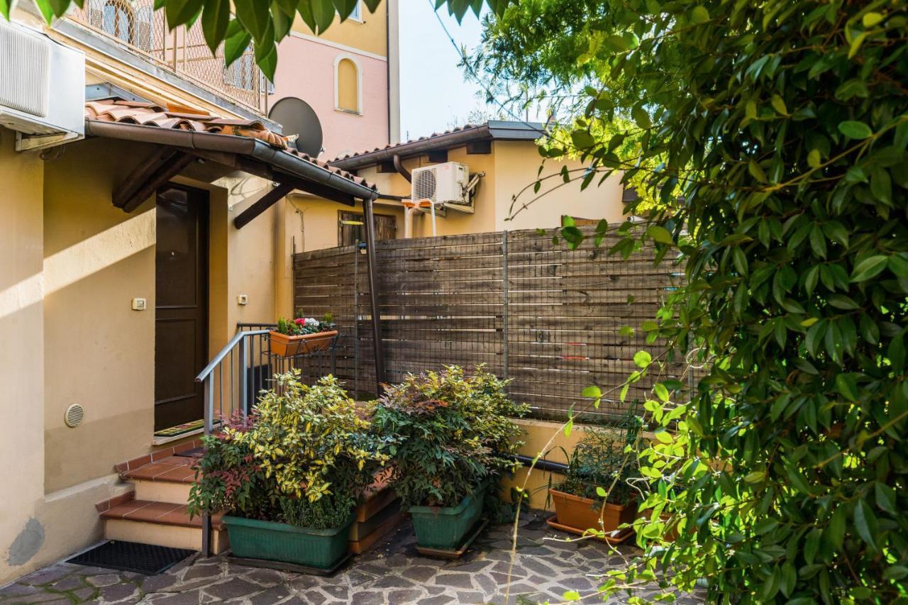 شقة Massarenti 31 Modern Duplex By Wonderful Italy بولونيا المظهر الخارجي الصورة